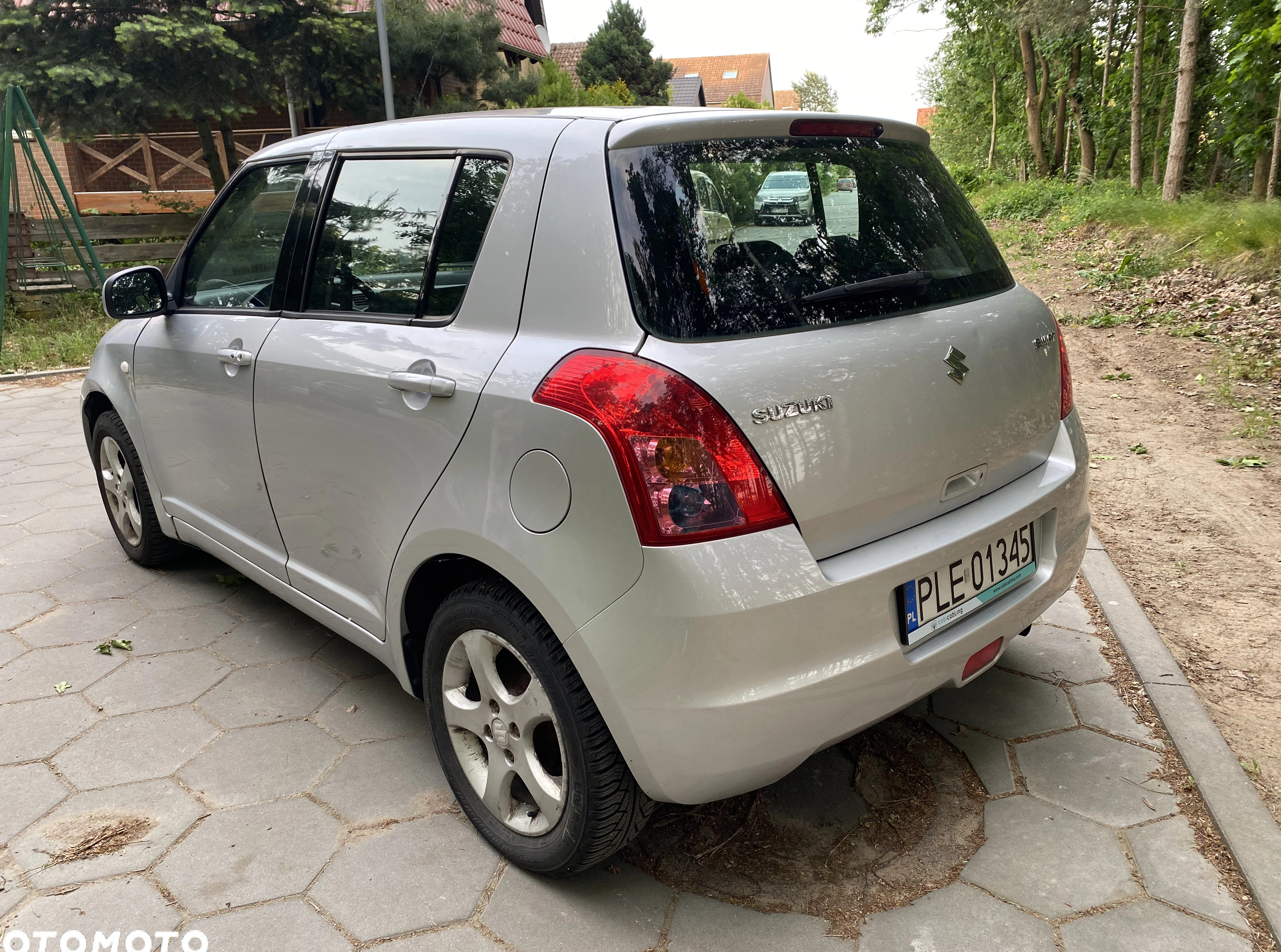 Suzuki Swift cena 17200 przebieg: 100800, rok produkcji 2010 z Wrocław małe 301